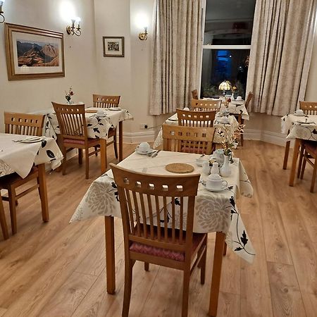 Somerset House B&B Grange-over-Sands Esterno foto