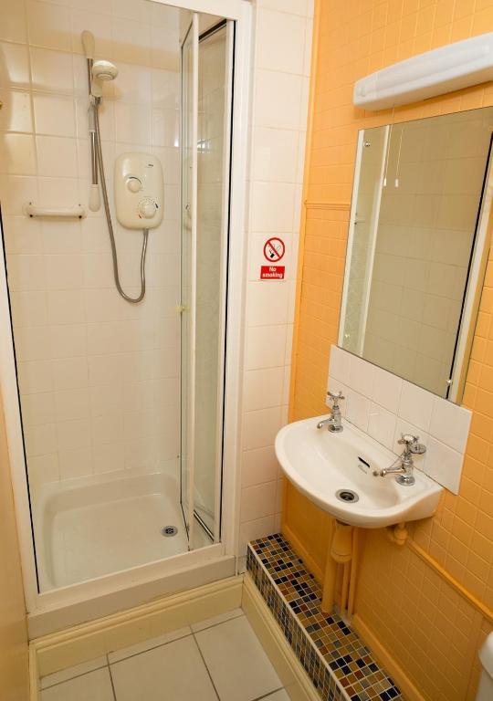 Somerset House B&B Grange-over-Sands Esterno foto